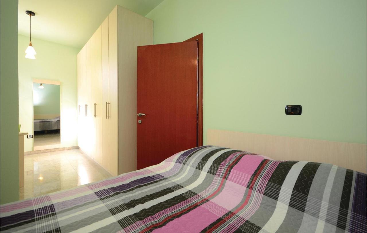 Holiday home Stunning Home In Pula With Kitchen Pula